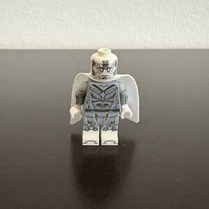 LEGO White Vision Minifigure